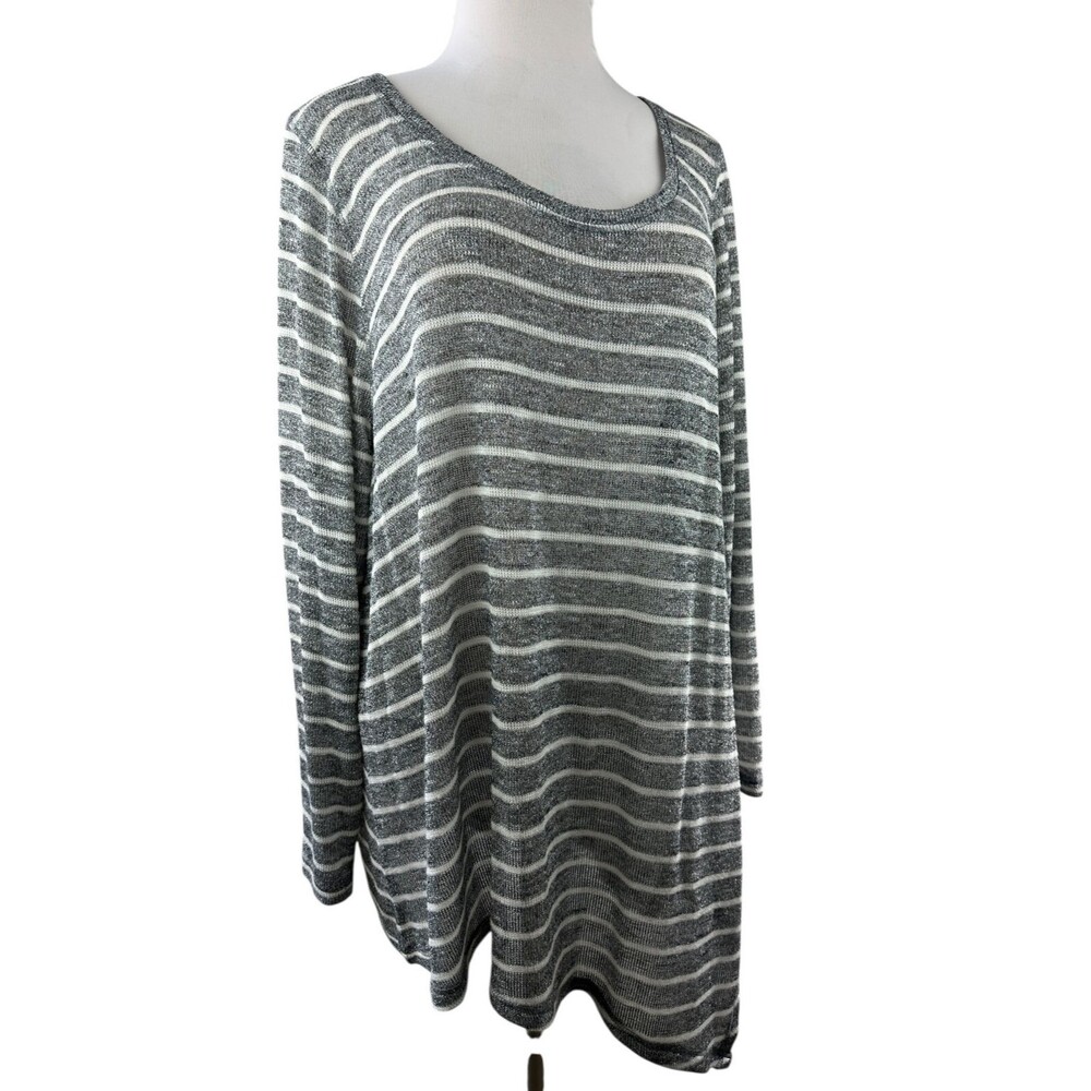 ✨2/$20 NWT Lane Bryant Sheer Metallic Striped Blouse Shimmer Plus Size 26/28 - Picture 2 of 15